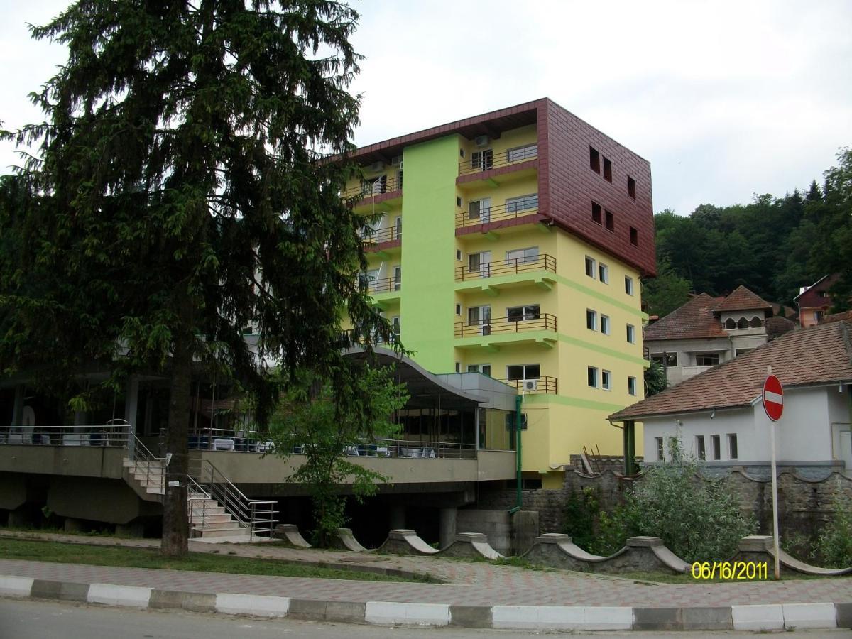 Hotel Central - Băile Olăneşti Exterior foto